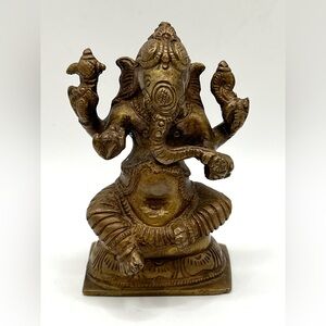 Vintage Solid Brass Ganesha Ganapati Hindu Elephant Head God of Wisdom Figurine